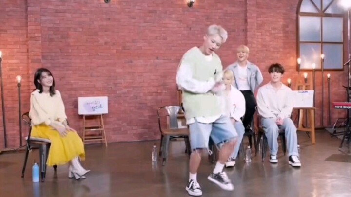 【ควอนซุนยอง】ท่าเต้นที่แต่งให้กับเพลง "ah puh" ของ IU