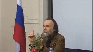 Alexandr Dugin — O capitalismo é a forma secularizada do protestantismo