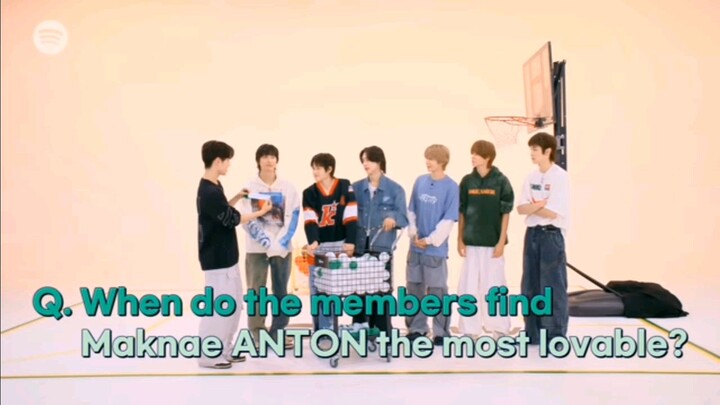 Seunghan adoring Anton (RIIZE IS 7)