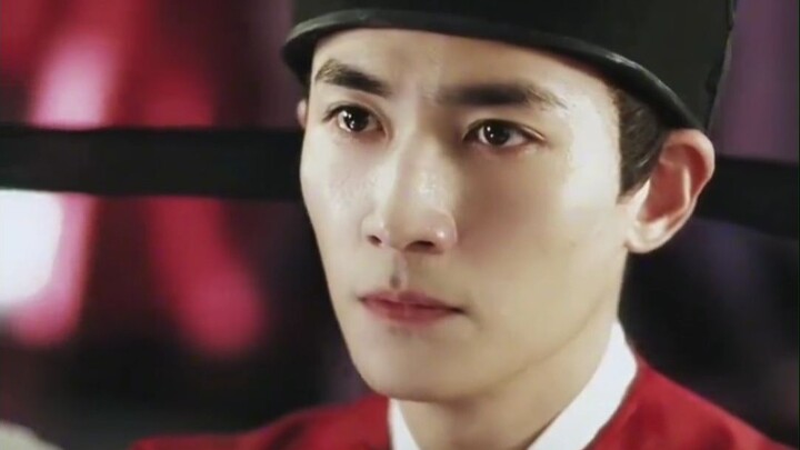 People in the system don’t post to their social media feeds.