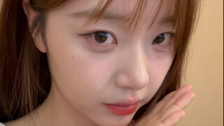 ฉันกำลังกินข้าว คุณกำลังทำอะไรอยู่?