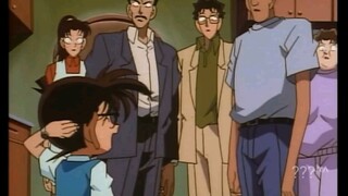 Khi Heiji nghi ngờ thân phận của conan