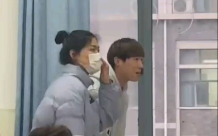 《当辅导员发现了 班 级 家 属》