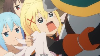 欣赏阿库娅、达克尼斯原地打滚