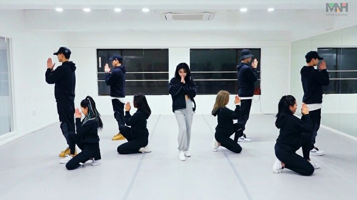 Kei Kim’s latest comeback track “[It’s Already 12 O’Clock]” practice room video released.