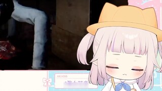 Lolita Nhật Bản hét lên như điên khi bị khuôn mặt đập vào mặt khi đang chơi game kinh dị
