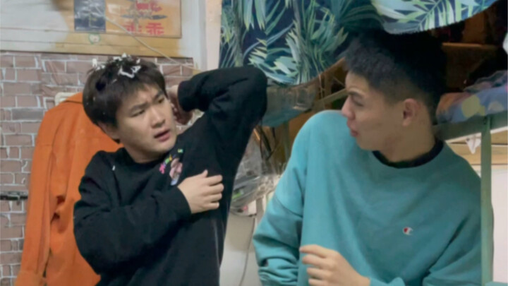 “ฉันโทรอีกไม่กี่สายก็เสร็จแล้ว”