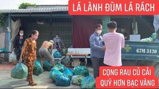 Làng quê nghèo nhưng bà con có tấm lòng tương thân tương ái giúp đỡ nhau cho khu vực bị cách ly.