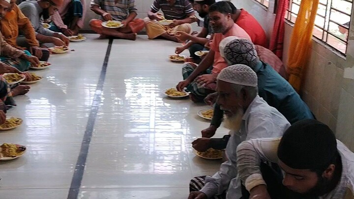 আজকের আয়োজন রূহের মাগফিরাত কামনায়।