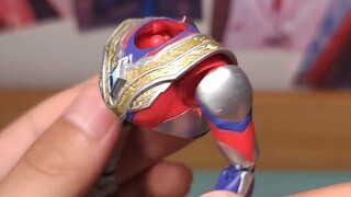 Learn to add light to Ultraman Triga SHF in one minute