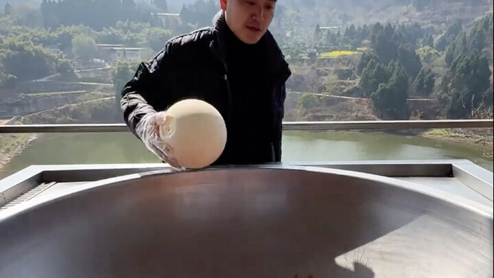 蛋蛋牛油炒火锅底料