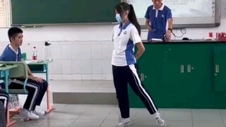 How does it feel to do a heartbeat spectrum in front of the whole class after graduating from junior