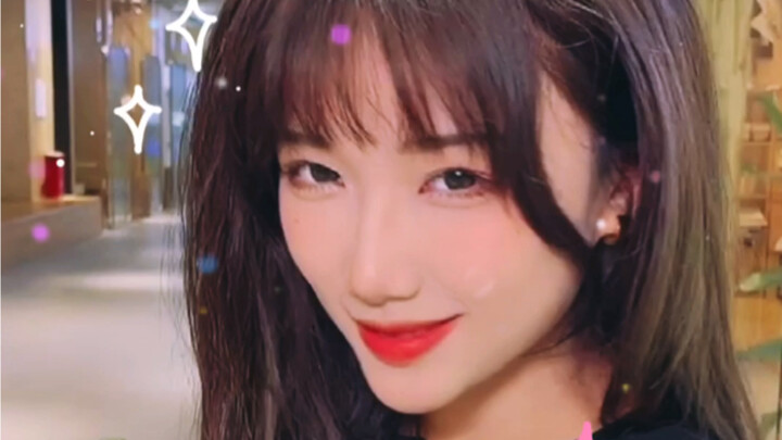 Kalian harus selalu ingat bahwa saya ini seorang wanita cantik, ya~~