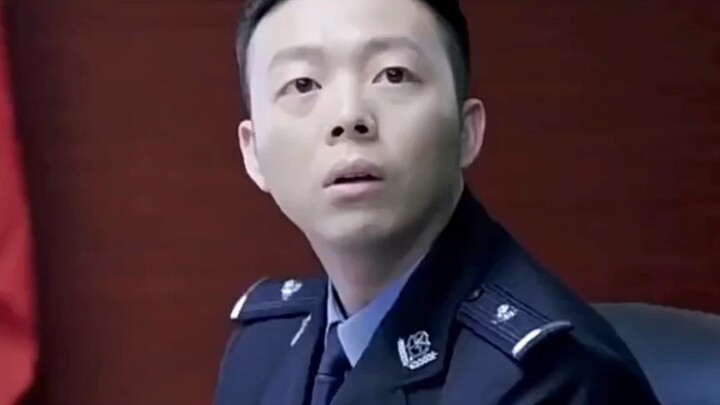 Đều là người lớn cả rồi, sao bạn lại hiểu biết nhiều đến thế?