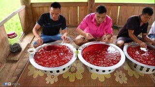 Người Đầu Tiên Ăn Hết Mâm Tiết Canh Khổng Lồ Sẽ Nhận Được Giải Thưởng