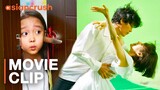 She's a little too curious about her parents' bedroom activity | Korean Comedy | Sunkist Family