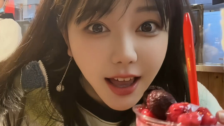 «لا أريد أن أكون شقيقك، بل أريد أن أخرج معك في موعد!»