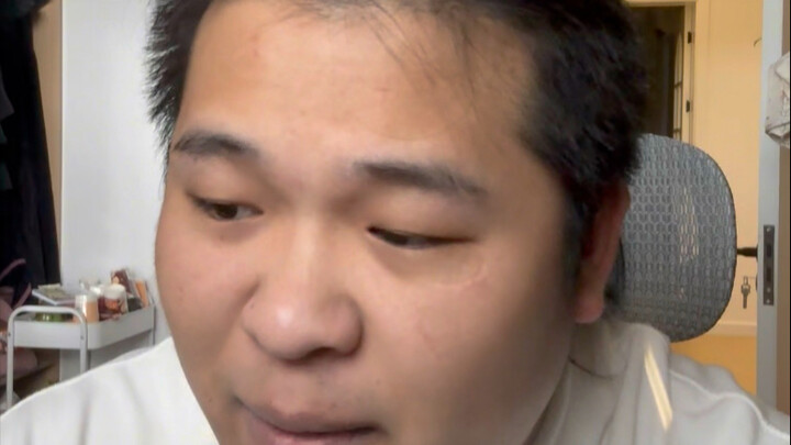 ฉันเลียนแบบตัวเอง