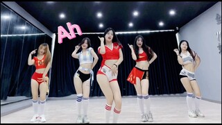 Các nhóm nhạc nữ nhảy cover "OH!"