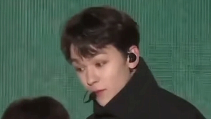 ถ้าจู่ๆ คุณก็ฟังเข้าใจ【VERNON】กับ【WEEKEND】