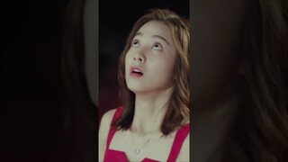 Shoes that fell from the sky💓Korean mix hindi songs💓kiss scene💓#shorts
