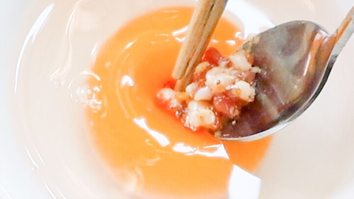 生蛋黄里塞满肉？手术级鸡蛋吃法！最奢华的蛋之享受