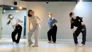 【甜美女神May J Lee】带领自己的舞团Springs编舞Yes or No
