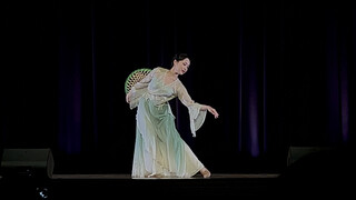 【春三月】美哭了！进来看美国留学生甩草帽