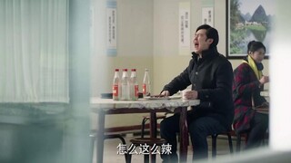 大叔到自家饭店，点了份熘肝尖要了十瓶白酒，菜刚进口就后悔了