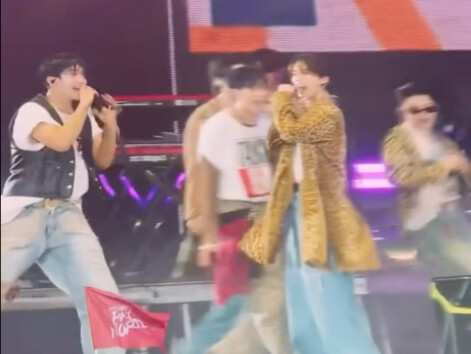 Dino’s mic went silent, and DK immediately took over! SEVENTEEN at the Mexico Music Festival.