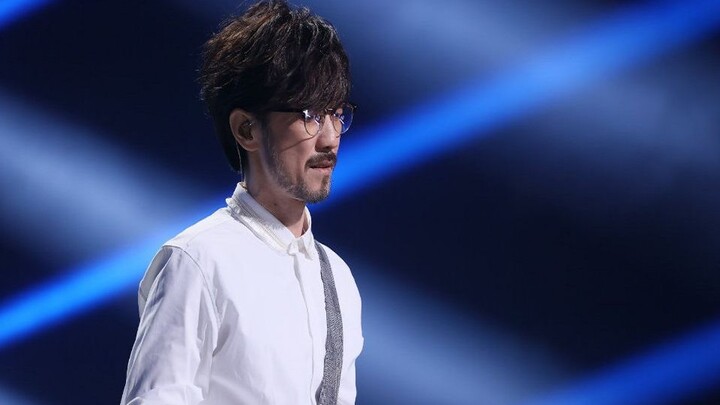 The ballad godfather abandoned by the times—when he was at the peak of his career, he fell ill; and 