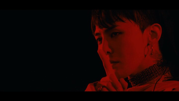【4K 60fps】G-Dragon - MICHIGO + One Of A Kind (170920)