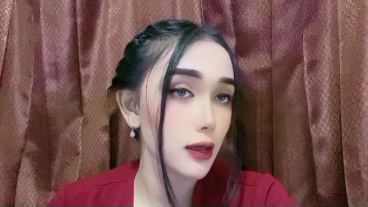 gabung live ya😁