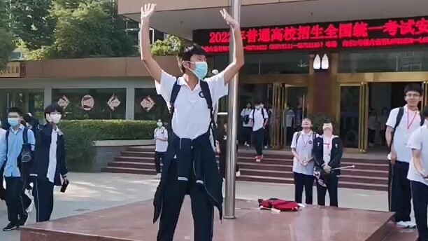考完乙卷恍惚的萧红