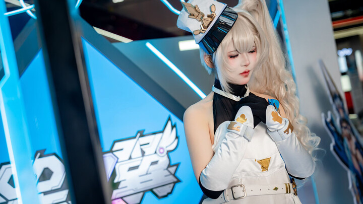 Sebagai coser pemula yang baru pertama kali dapat job komersial, dukungan kalianlah yang jadi motiva