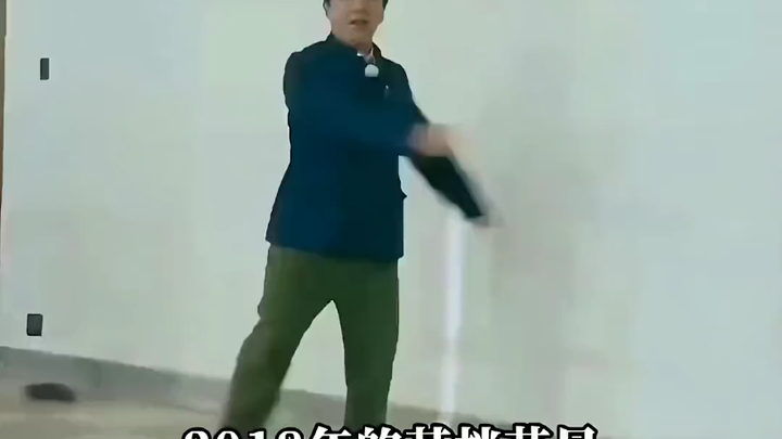 没有伞的孩子，必须努力奔跑