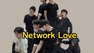 【Shuai Zhi】Network Love: Leg-touching is really awkward; the sexual tension between the two