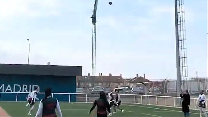 🇪🇸 Oakley Meta AI QB POV 👓🎯 TD in Madrid 🇪🇸 | International Flag Football #Shorts #Football