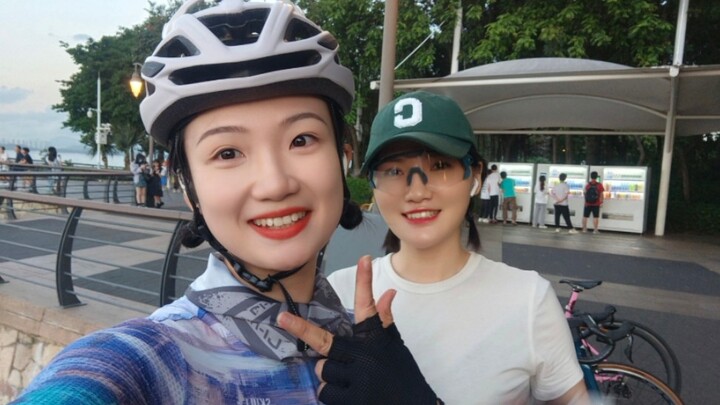 هل أُفجِعتُ بسبب عربة الصفراء الصغيرة؟