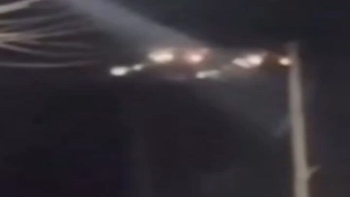 UFO FILMADO PAIRANDO A POUCOS METROS DO CHÃO NO BRASIL!