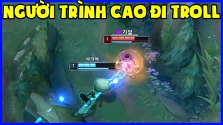 Đây là sự khác biệt khi người trình cao đi troll, Nemesis kéo lại trận đấu tưởng chừng như đã thua