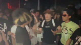 酒吧里被霸凌