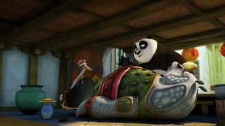 Po wants to teach people Kung Fu, and the onlookers say: His father is too strong, he can knock out 