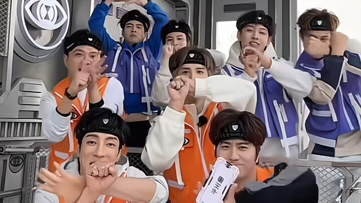 Tantangan tari "Cahaya Bulan Berkilau" di tengah jeda—memang benar, anak-anak kocak penuh kegembiraa