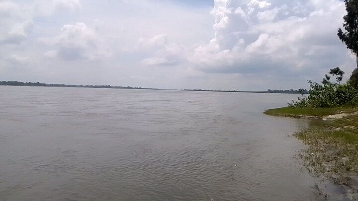 মোগলহাট ধরলা নদী (লালমনিরহাট)