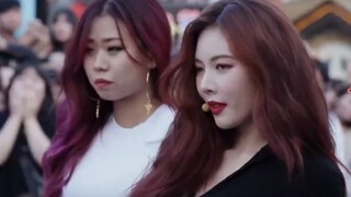 【merah】 【Hyuna】 Aku suka tarian live berwarna merah dari HyunA! Sang idola terlihat bagus dalam balu