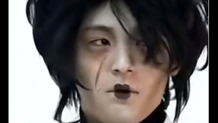 [Kim Min-kyu] My bias is so handsome 🤤 This guy is so ugly 😒 My bias is so handsome 🤤 This guy is so