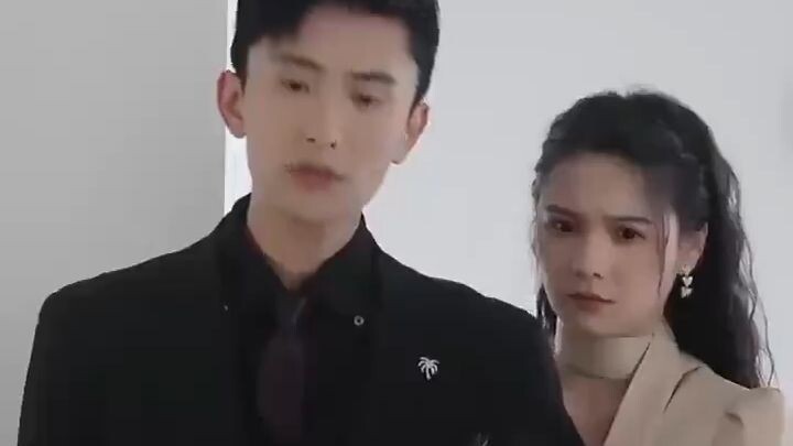 Musuh bebuyutanku telah diam-diam mencintaiku selama sepuluh tahun Sub Indo