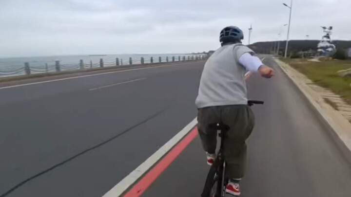 Setiap kali kamu berusaha sekarang, itu adalah dirimu di masa depan yang meminta pertolongan darimu!