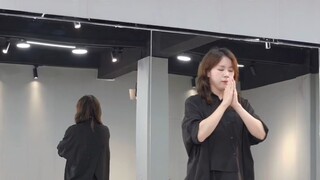 Như một vị thần, cuối cùng tôi cũng đến được nửa bài hát